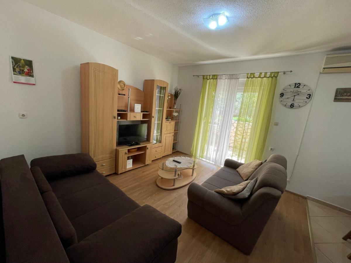 Apartments Marko Трогир Екстериор снимка